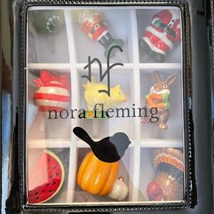Lot of 9 Nora Fleming Minis with case
